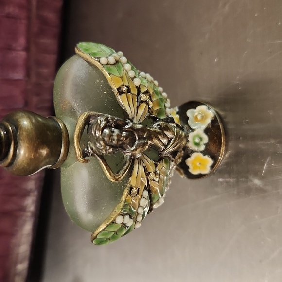 Vintage Refillable Small Fairy and Floral Perfume Green Bottle Crystal Top EUC - Picture 5 of 8